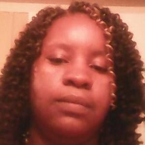 Meet your Posher, Denise